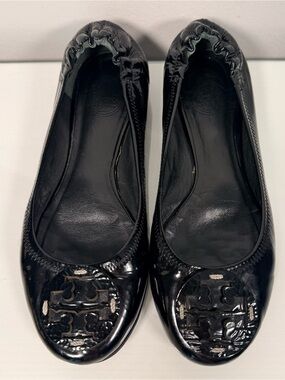 Tory Burch Reva Patent Leather Black Ballet Flats Appliqué Logo Sz 6.5